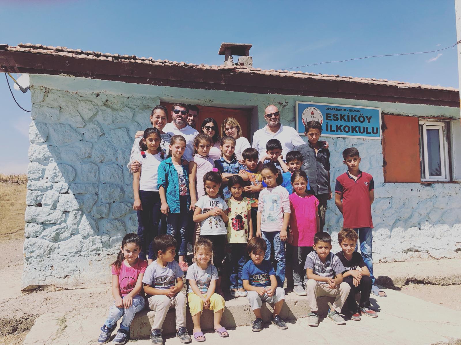 Diyarbakır Eskiköy İlkokulu&#8217;na destek